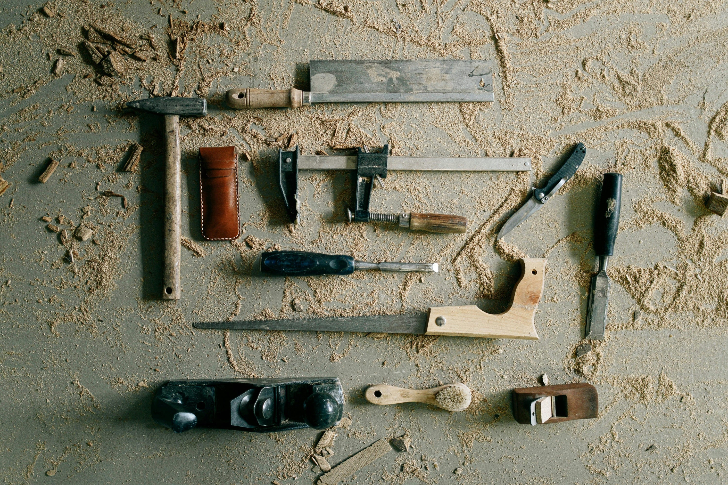 wood cutting tools for beginners